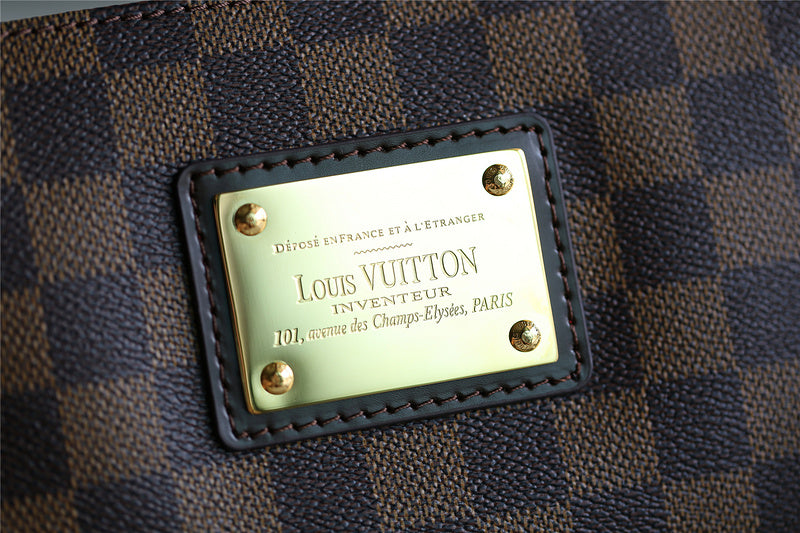 Fan Fashion Lu-Vi bags - 9377