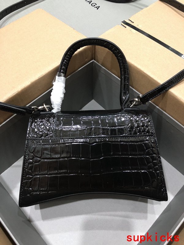 Amelia- BG Hourglass Bags - 008