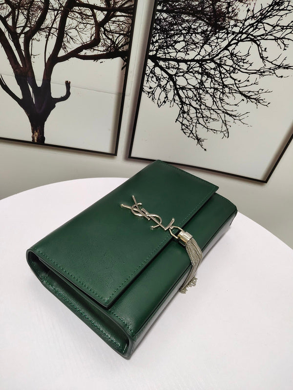 Amelia - YSL Bag - 3543