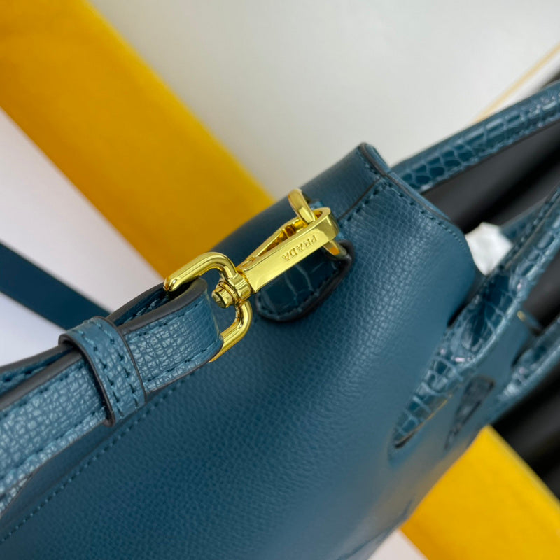 Amelia- PRDA  LUXURY BAGS - 005