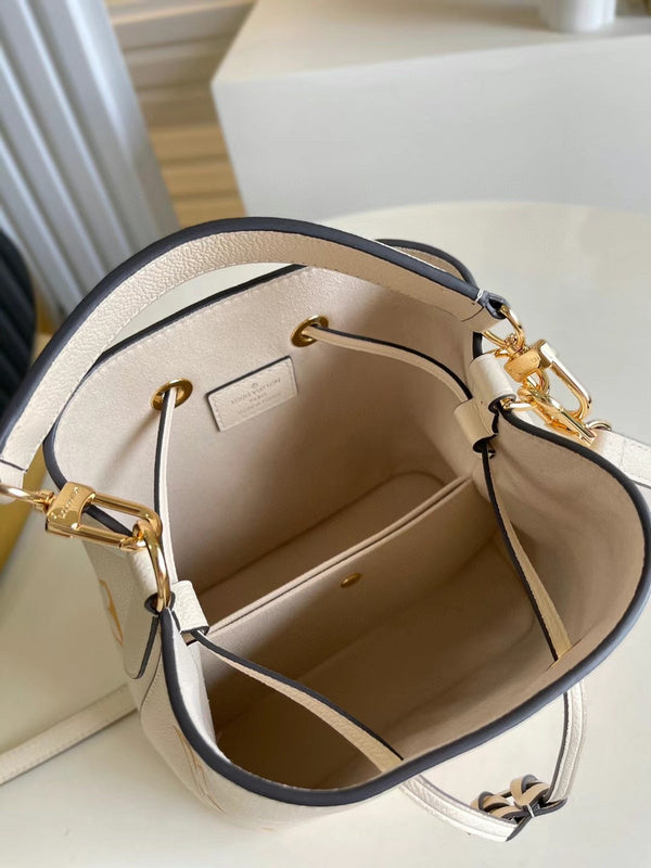 Amelia - LV Bags - 13933