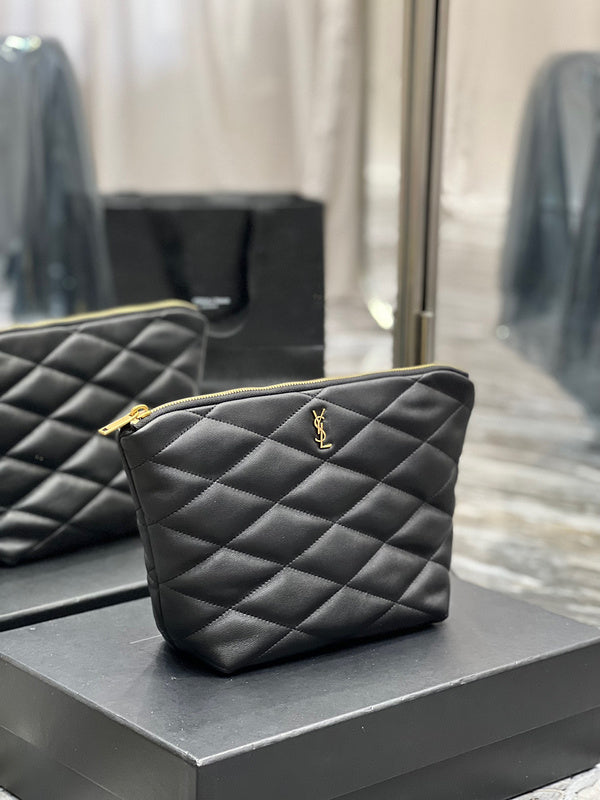 Amelia - YSL Bag - 3995