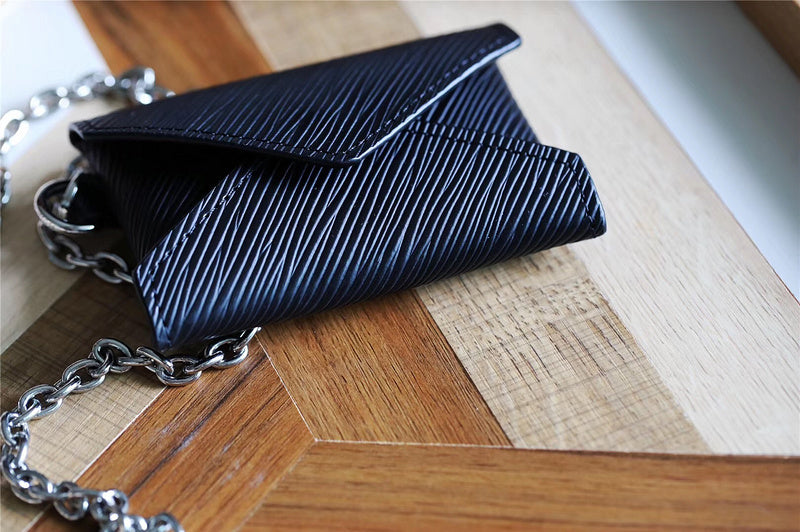 Fan Fashion Lu-Vi bags - 9330
