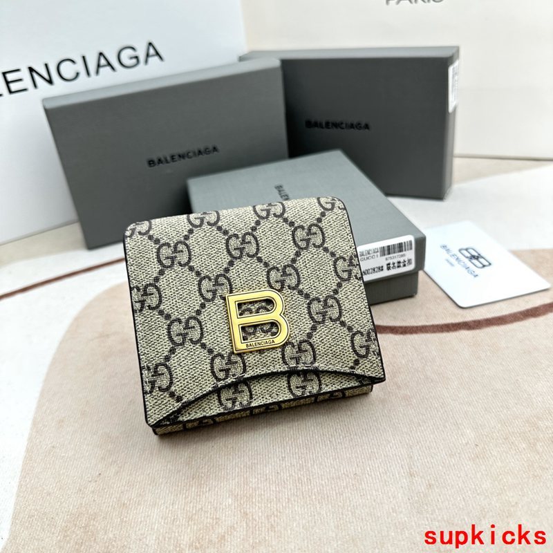 Amelia- Mix Wallets - 600