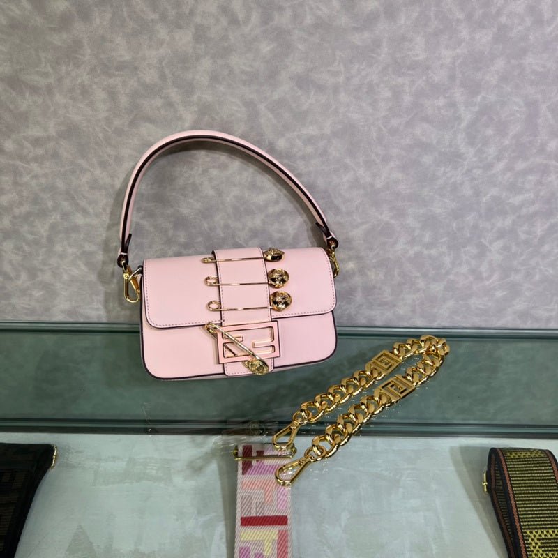 Amelia's Bag Gallery - VAR Bags - 212