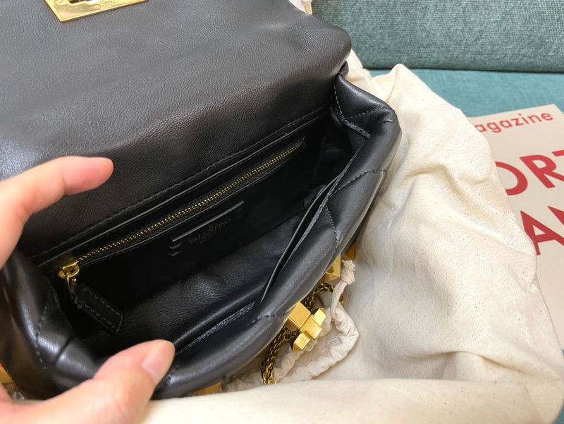 Amelia's Bag Gallery - VEL Bags - 1447