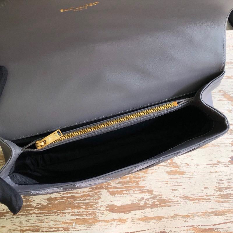 Amelia - YSL Bag - 2253