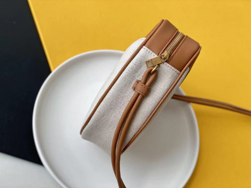 Amelia - YSL Bag - 3685
