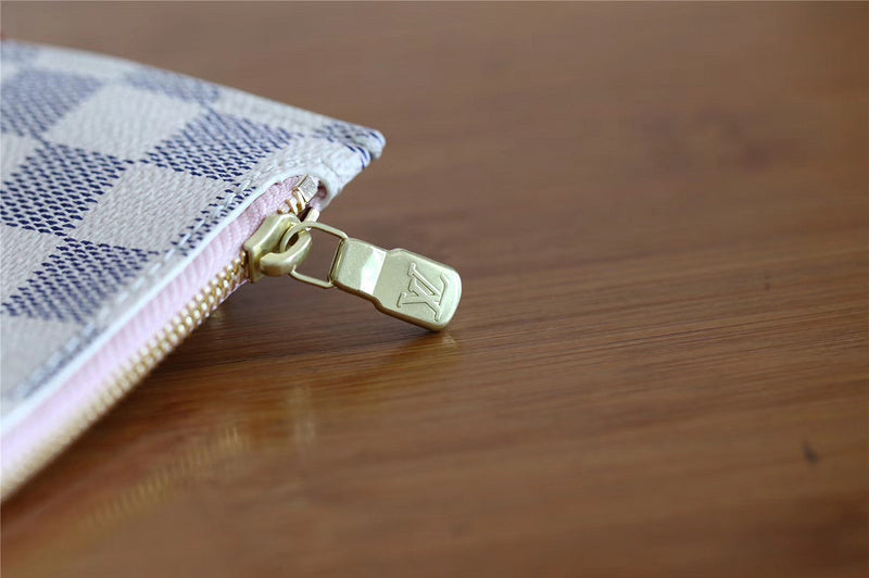 Fan Fashion Lu-Vi bags - 8103