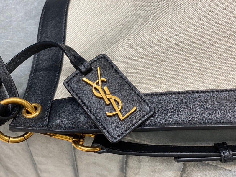 Amelia - YSL Bag - 4114