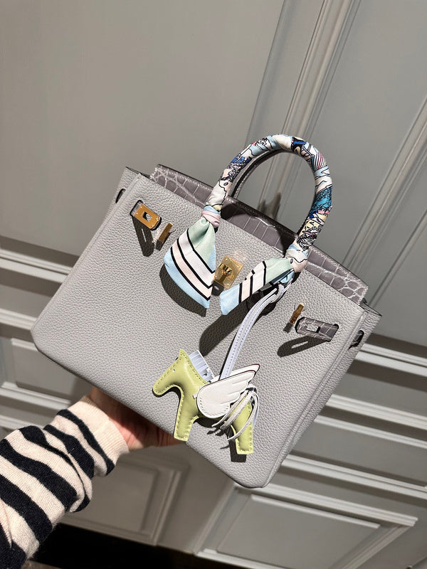 Amelia - HMS Bags - 1547