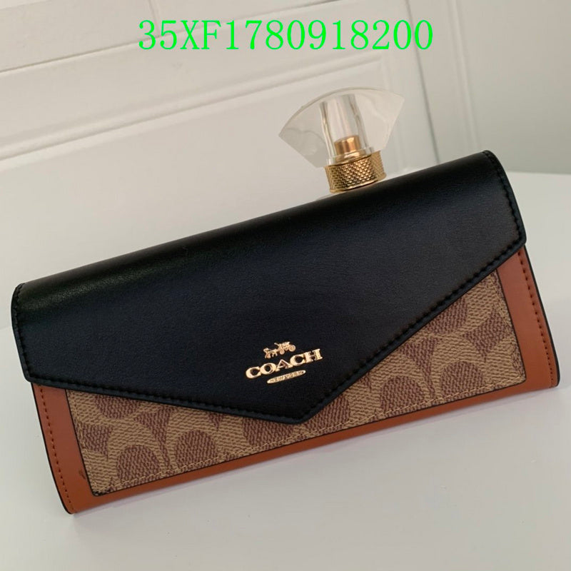 Amelia - CAH Wallet - 084