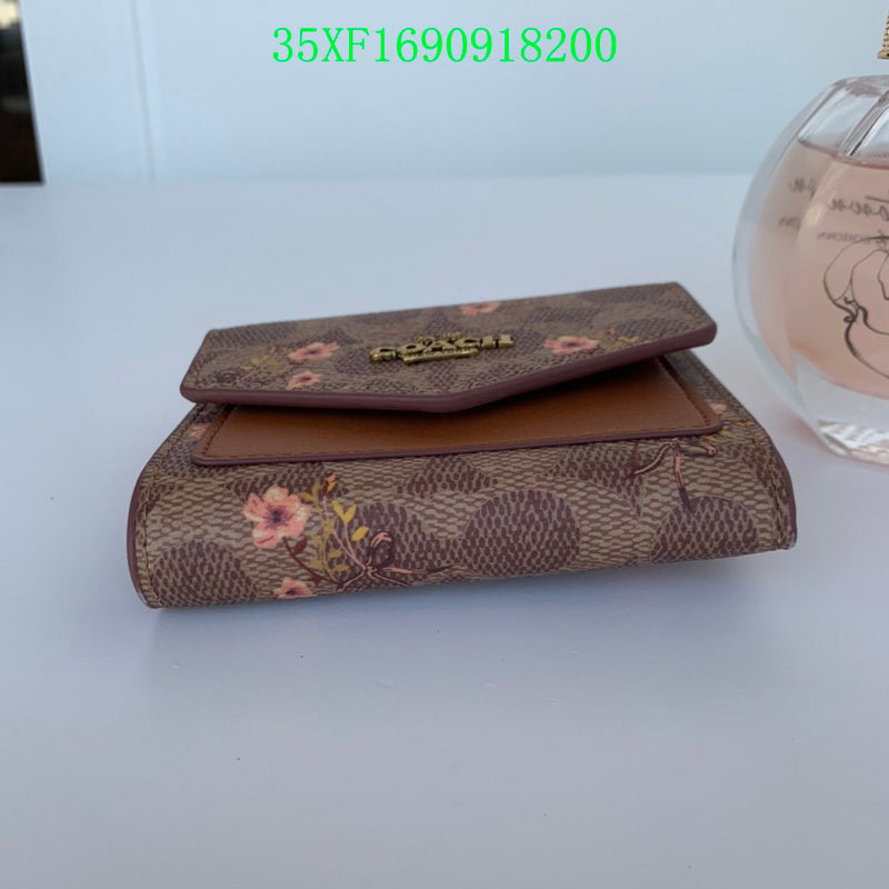 Amelia - CAH Wallet - 089