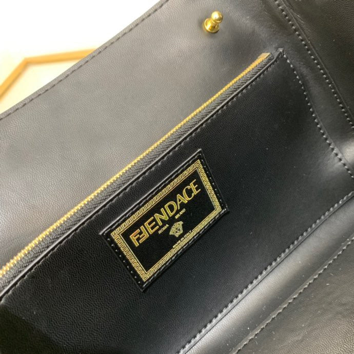Amelia's Bag Gallery - VAR Bags - 233