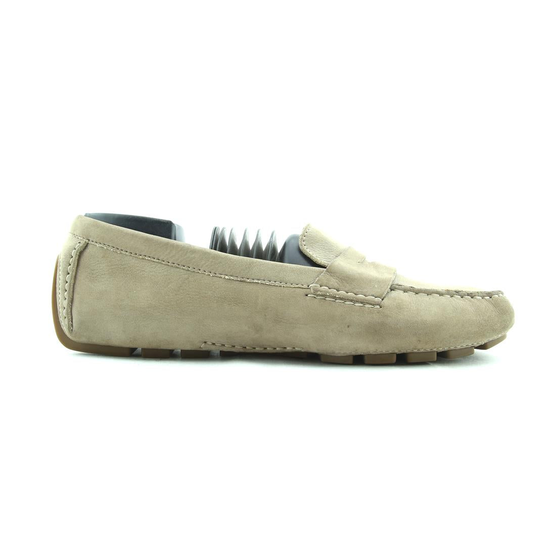 COLE HAAN .