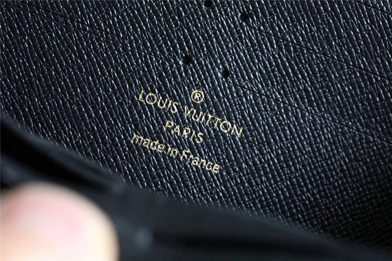 Fan Fashion Lu-Vi bags - 9095