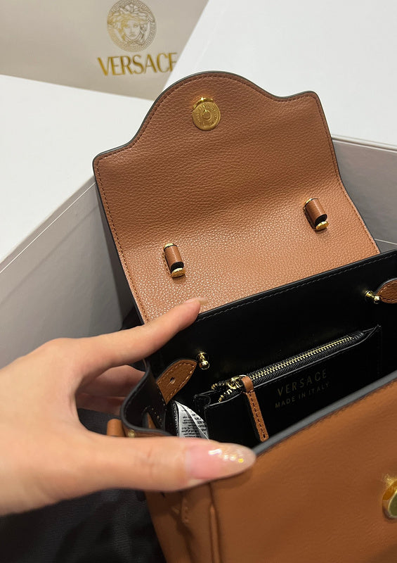 Amelia's Bag Gallery - VAR Bags - 170