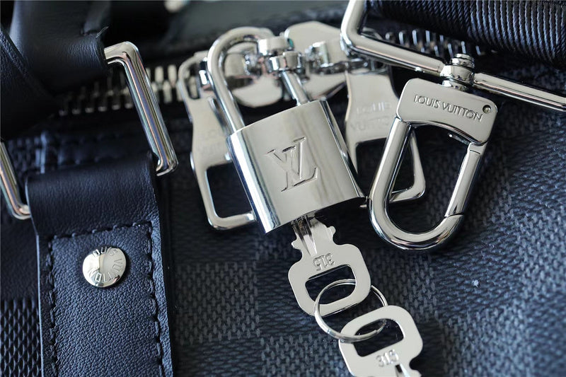 Fan Fashion Lu-Vi bags - 11152