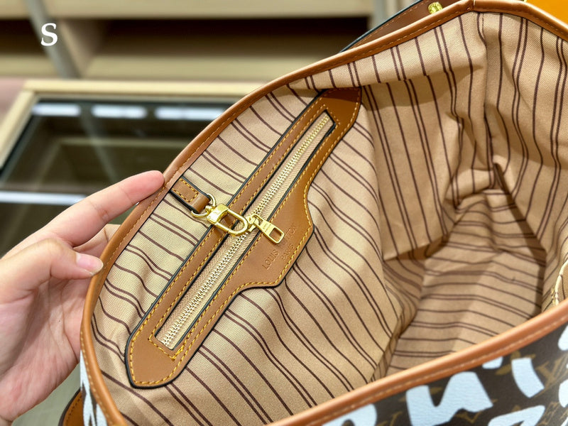 Amelia - LV Bags - 15055