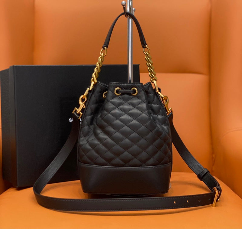 Amelia - YSL Bag - 2055