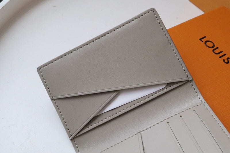 Amelia- LOV  Luxury  Wallets - 630