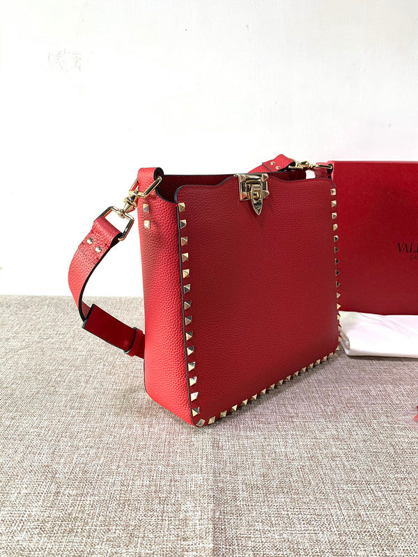 VAL LUXURY BAGS - FOR FASHION LOVERS  AFFORDABLE LUXURY BAGS- 1380