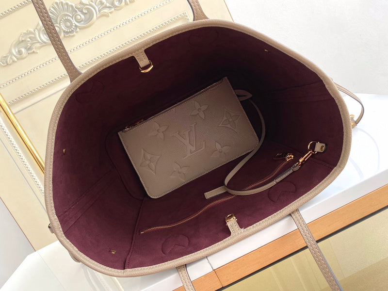 Fan Fashion Lu-Vi Bags - 16816