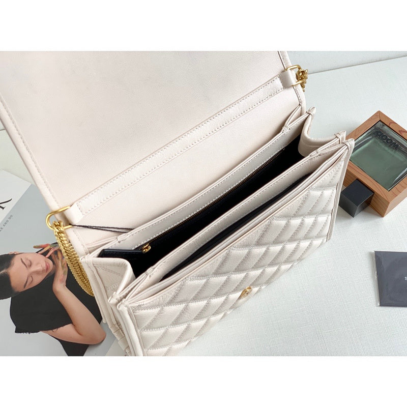 Amelia - YSL Bag - 2191