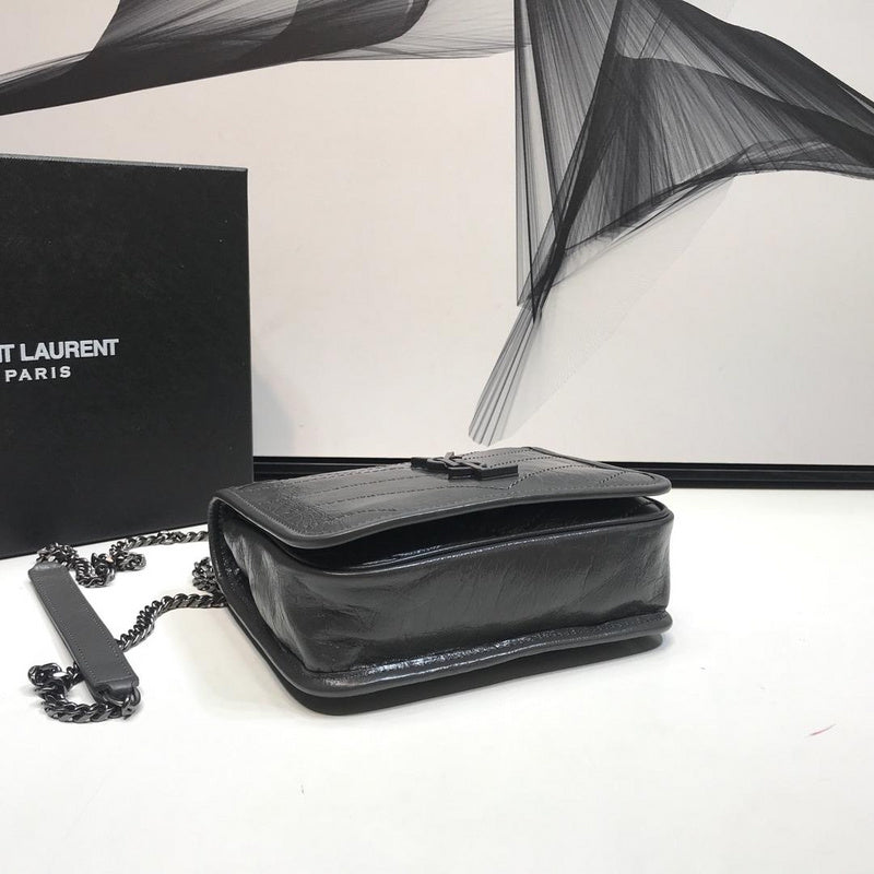 Amelia - YSL Bag - 2888