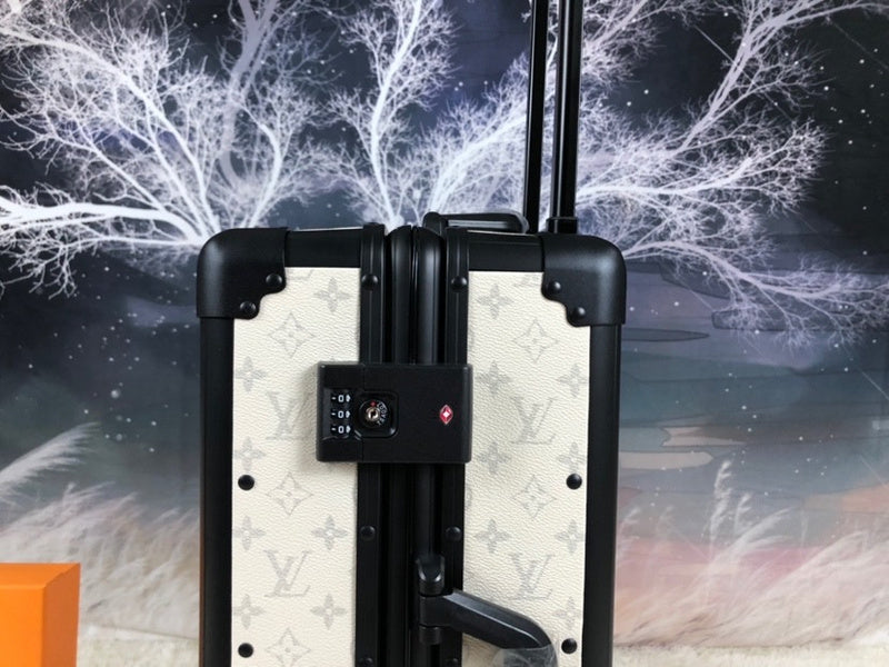 Fan Fashion Lu-Vi bags - 11408