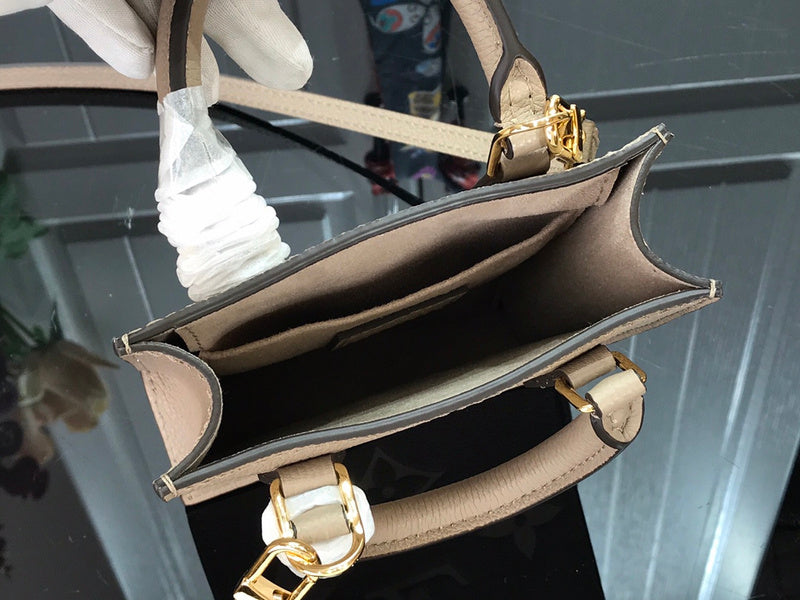 Fan Fashion Lu-Vi bags - 17617