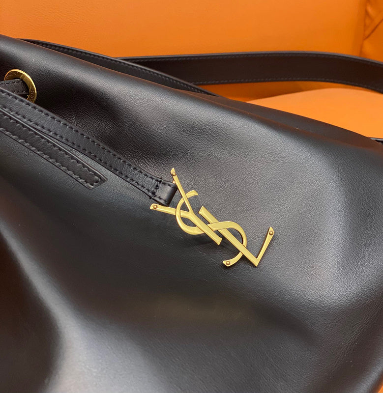 Amelia - YSL Bag - 2053