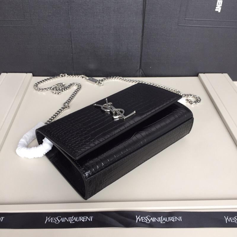 Amelia - YSL Bag - 2848
