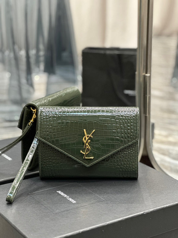 Amelia - YSL Bag - 3955