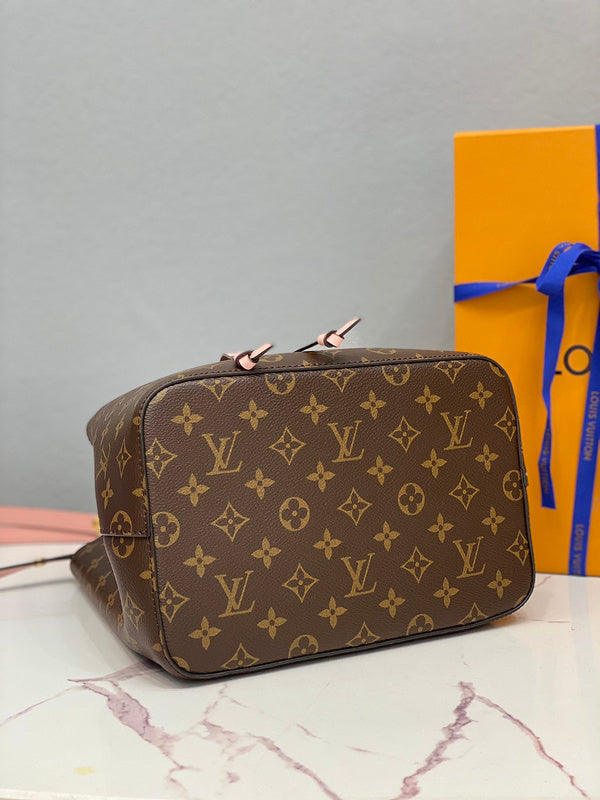 Fan Fashion Lu-Vi bags - 17605