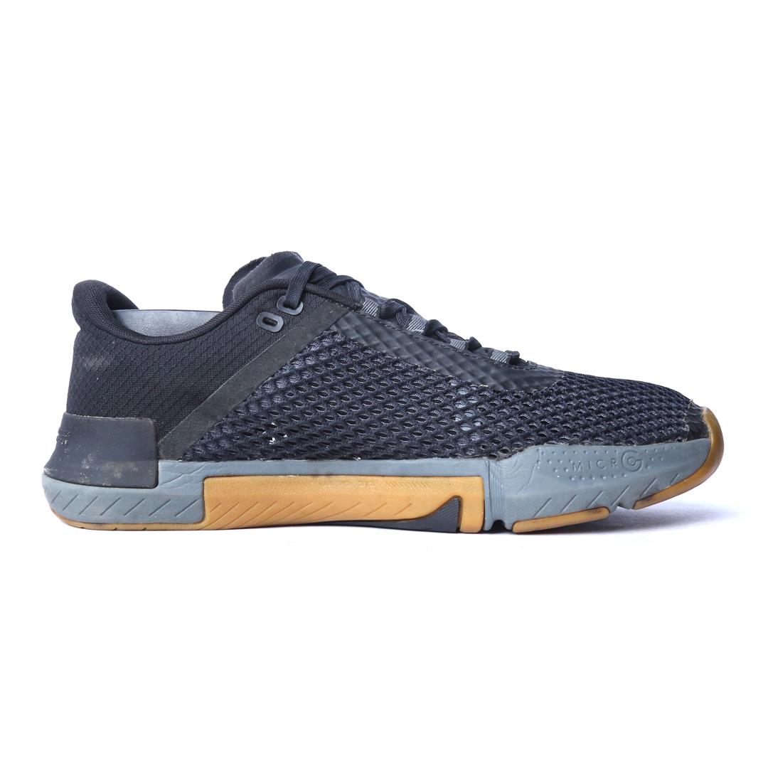 UNDER ARMOUR TRIBASE REIGN 4