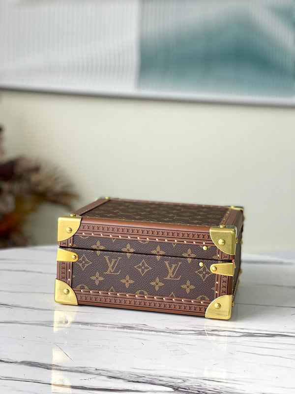 Fan Fashion Lu-Vi bags - 17367