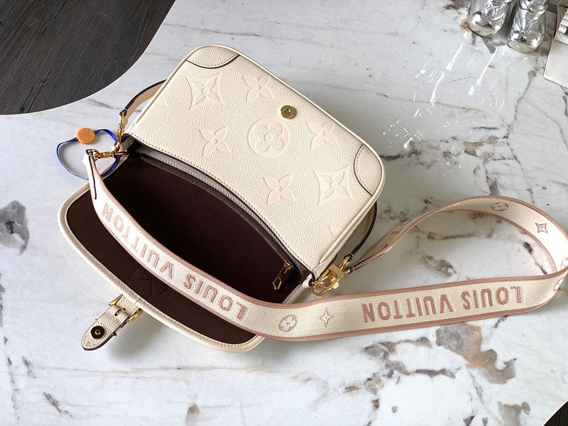Amelia's Bag Gallery - LOV Bags - 1326