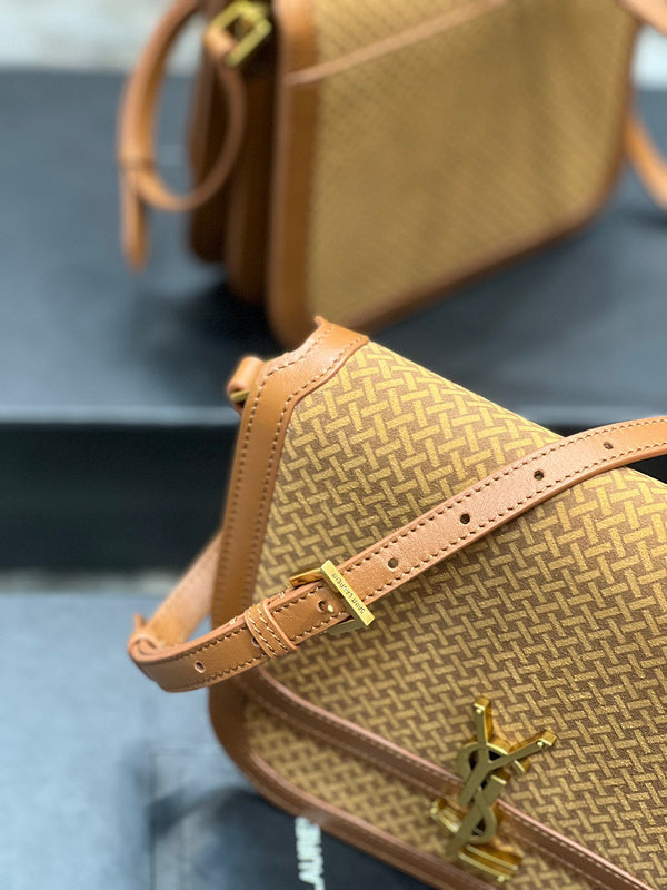 Amelia - YSL Bag - 4166