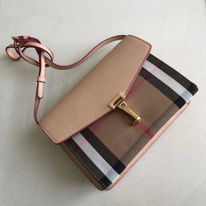 Burberry Bags - Bagsattire   302