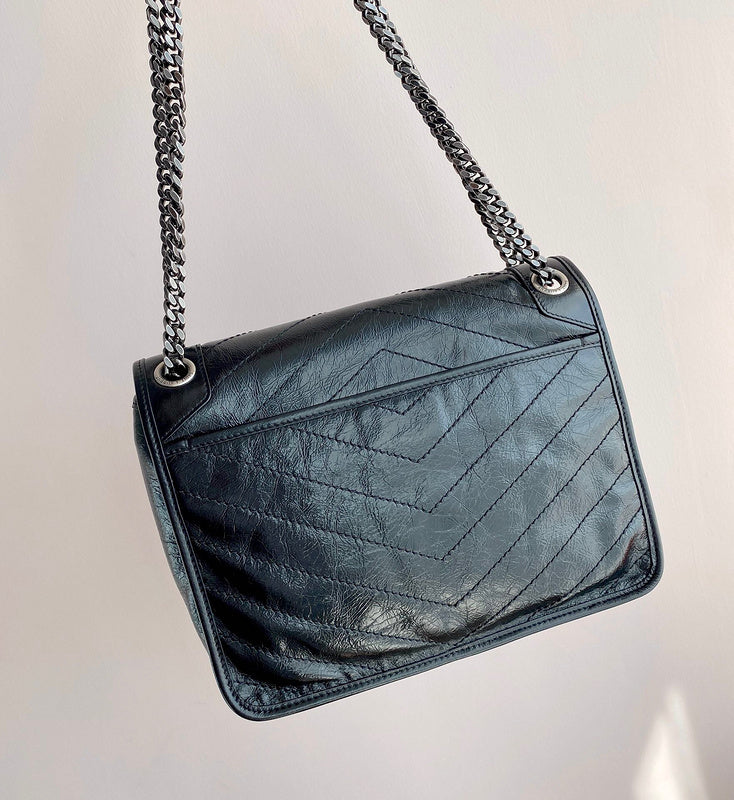 Amelia - YSL Bag - 3731
