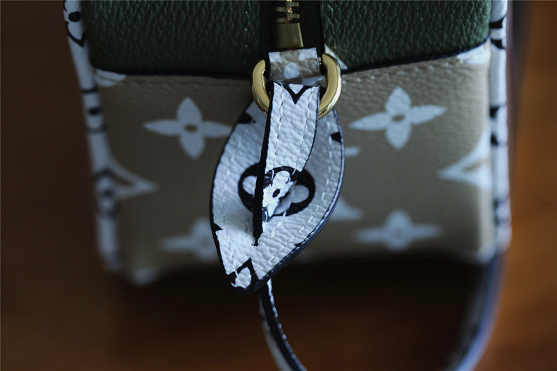 Fan Fashion Lu-Vi bags - 9394