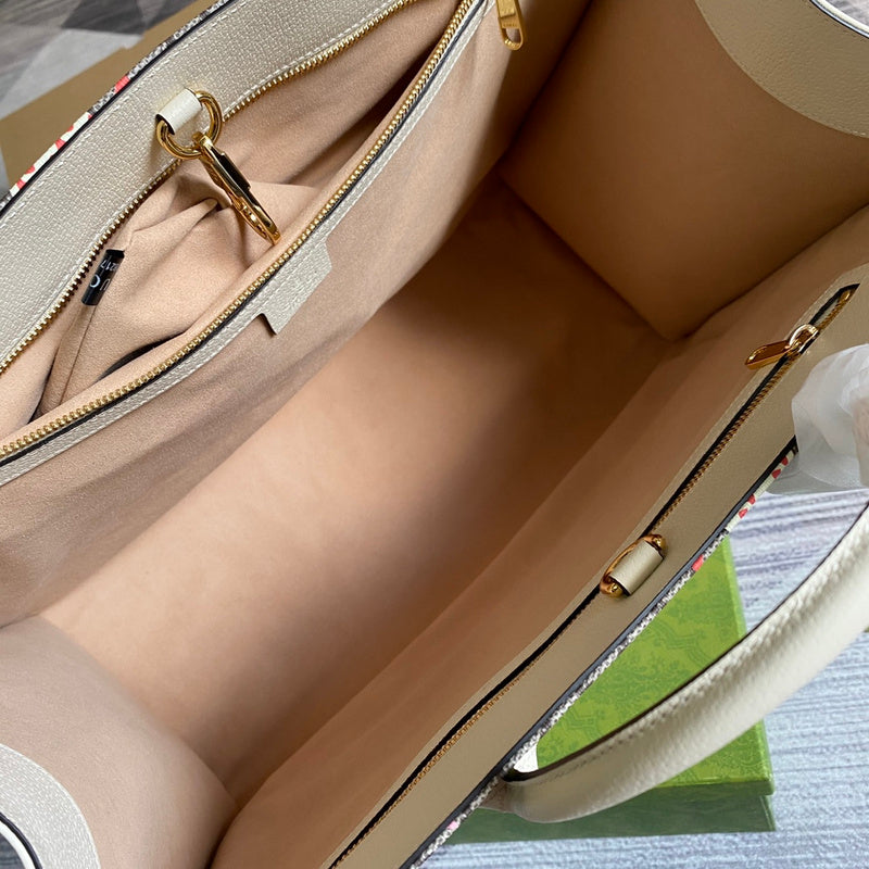 Amelia- GCI WOMEN DESINER HANDBAG  - 925