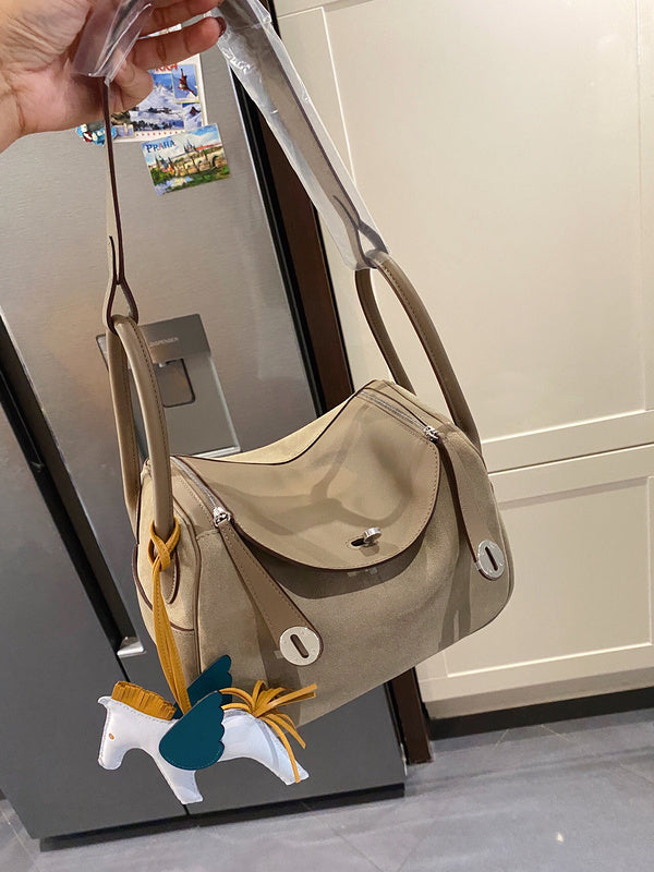 Amelia - HMS Bags - 1537
