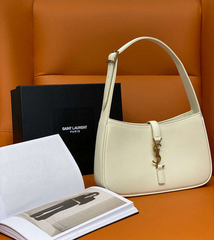 Amelia - YSL Bag - 2006