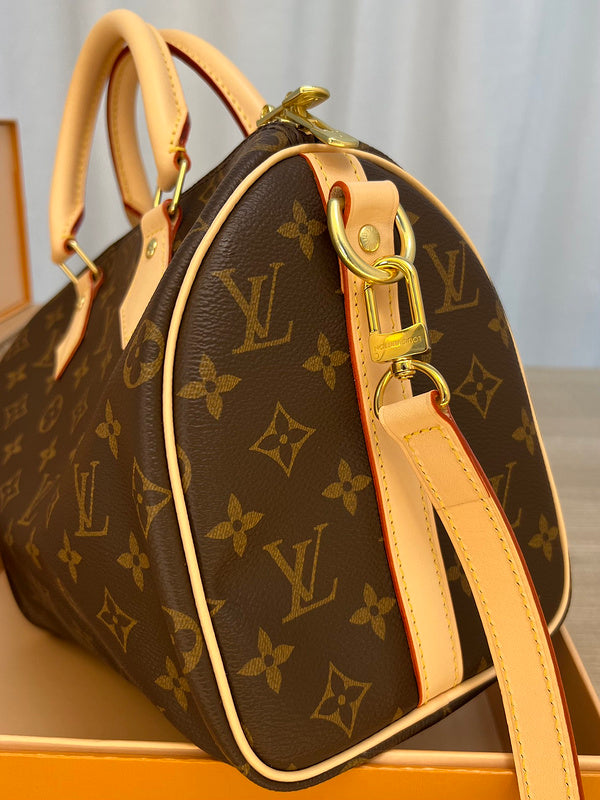 Fan Fashion Lu-Vi Bags - 16780