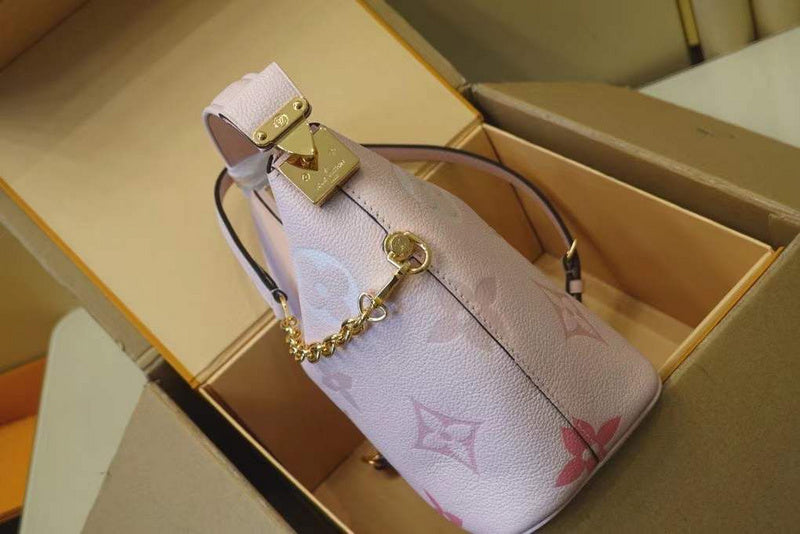 Fan Fashion Lu-Vi bags - 17621