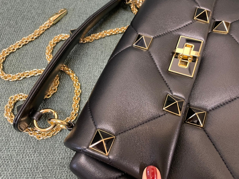 Amelia's Bag Gallery - VEL Bags - 381