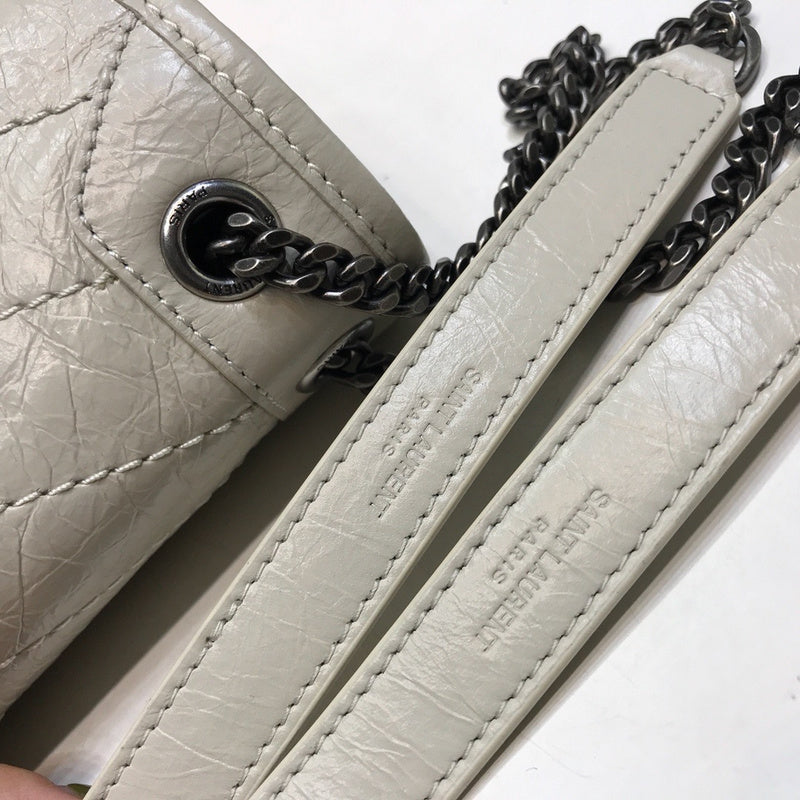 Amelia - YSL Bag - 2230