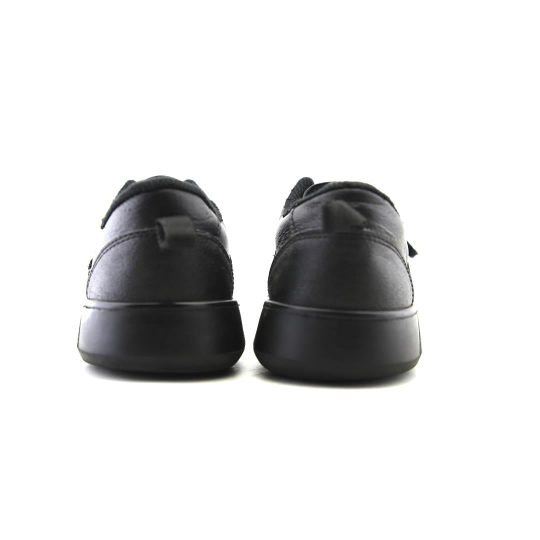 CLARKS .
